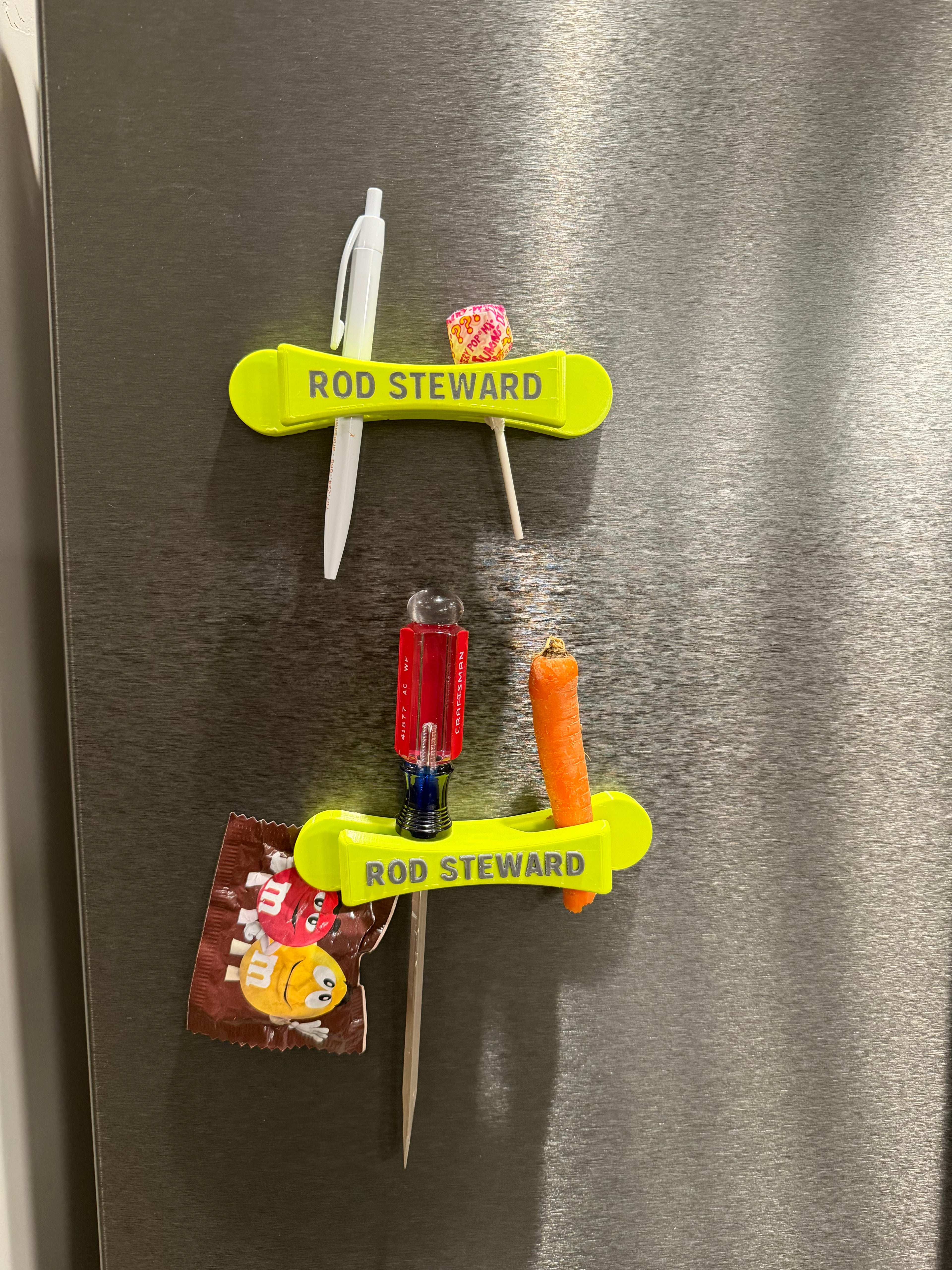 Manga-Bone Car Mount